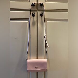 Kate spade light pink crossbody bag EUC